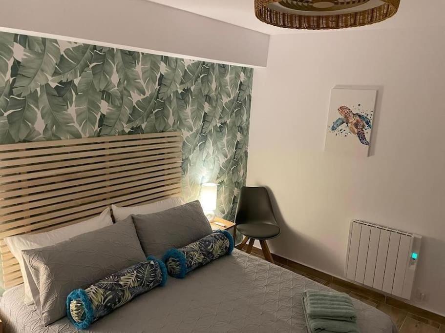 Waterfront 3 Bed Apartment, 90M From The Beach Platja de Larenal Εξωτερικό φωτογραφία